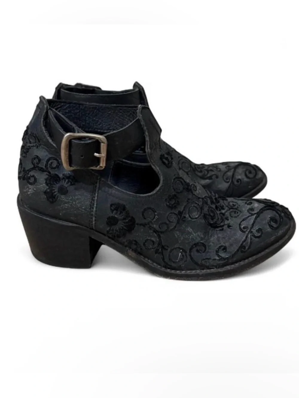 Free People x Farylrobin Lina Ankle Leather Booties Embroidered Black Sz 7 - Picture 4 of 8